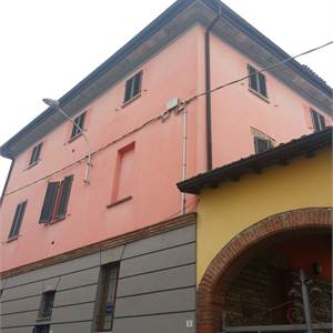 1 locale In Vendita a Bagnolo Cremasco